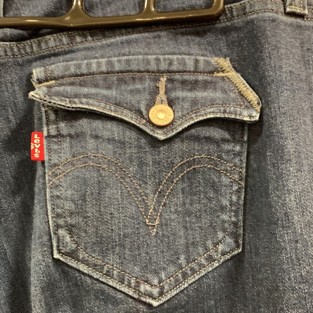 Levi’s Jeans Dark Wash Women’s Size 10M 30Wx32L - Picture 3 of 7